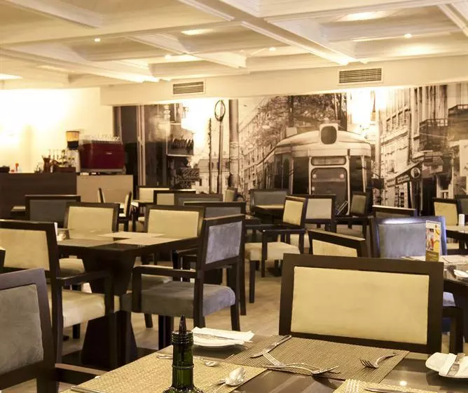 בית מלון כפרי Plaza El Bosque San Sebastian