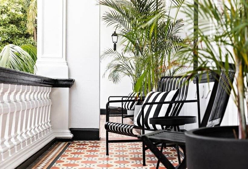 בית מלון כפרי St Marks Randwick