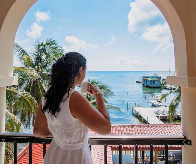 هتل Sunbreeze Suites