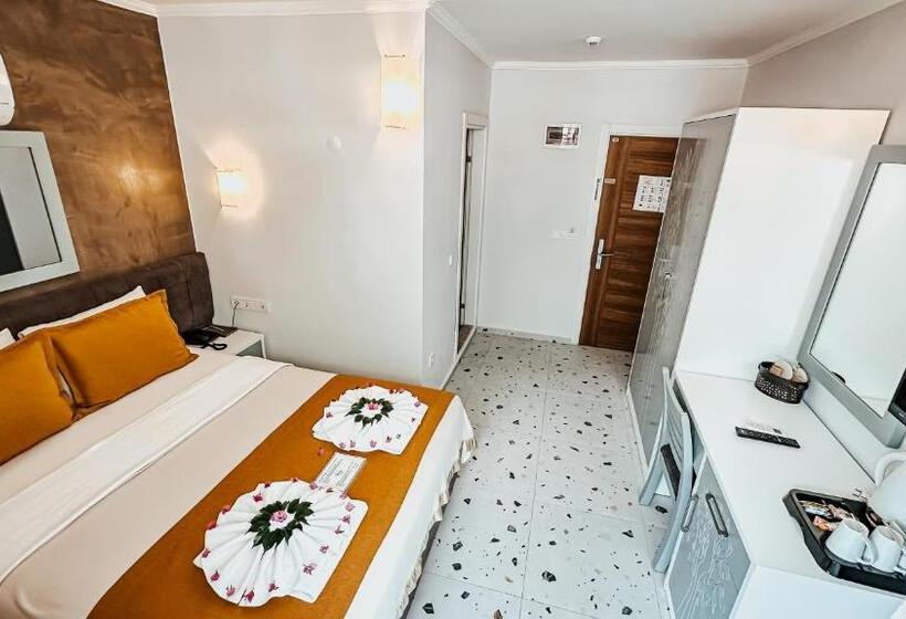 فندق Tonoz Beach