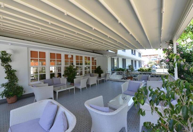 فندق Tonoz Beach