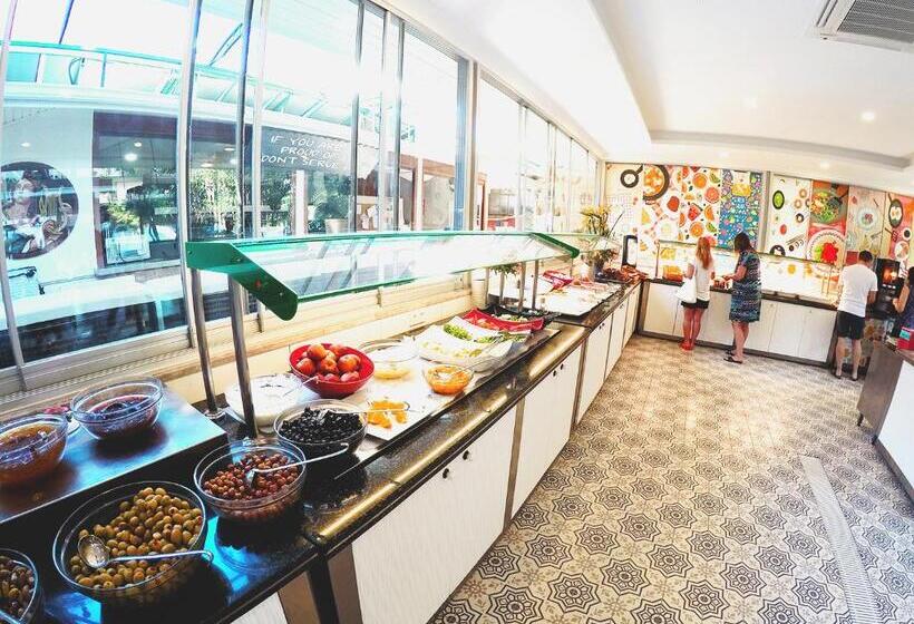 فندق Tonoz Beach