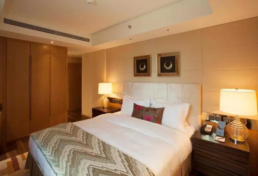 Lee Garden Service Apartment Wangfujing