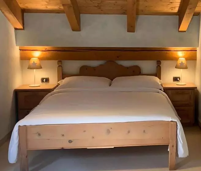 Baita Pomo