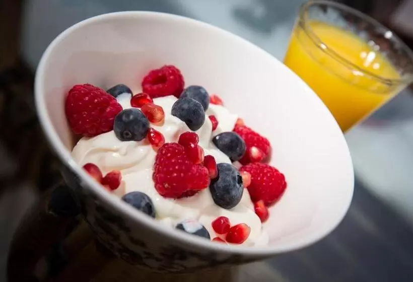 Chestnut Grove Bed And Breakfast