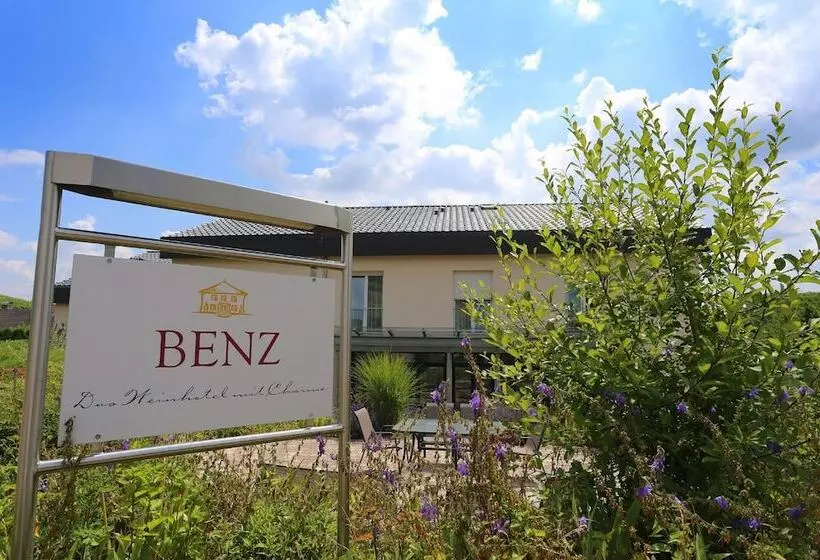 ホテル Benz Weingut & Wein