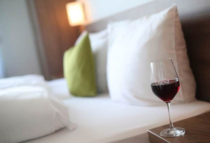 Hotelli Benz Weingut & Wein
