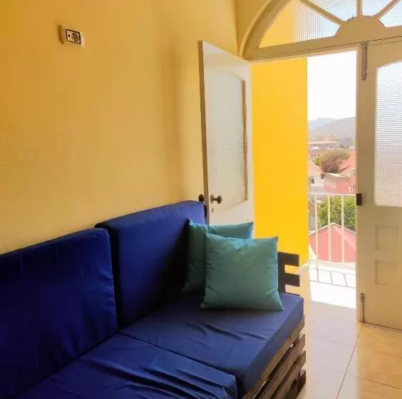 پانسیون Casa Bom Dia