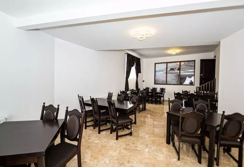 Majatalo Casa Câmpulungeană