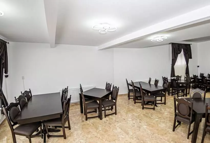 Majatalo Casa Câmpulungeană