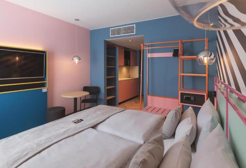 The Niu Belt Apartments