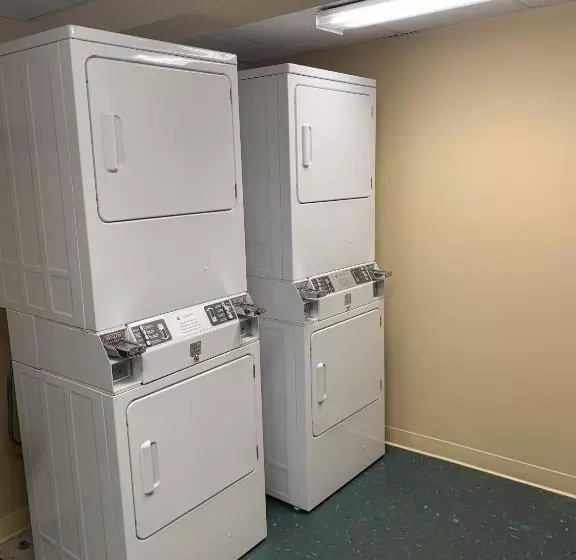 Highland House 207 Slopeside, Village Area, Ski In Out