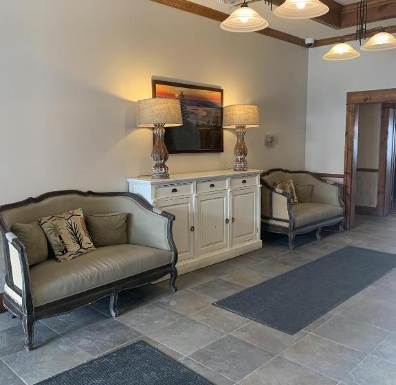 Highland House 207 Slopeside, Village Area, Ski In Out