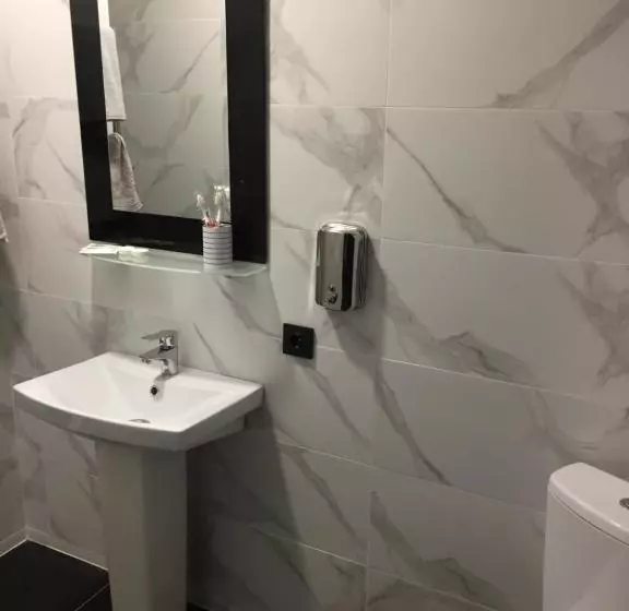 Hotelli отель переулок средний 16