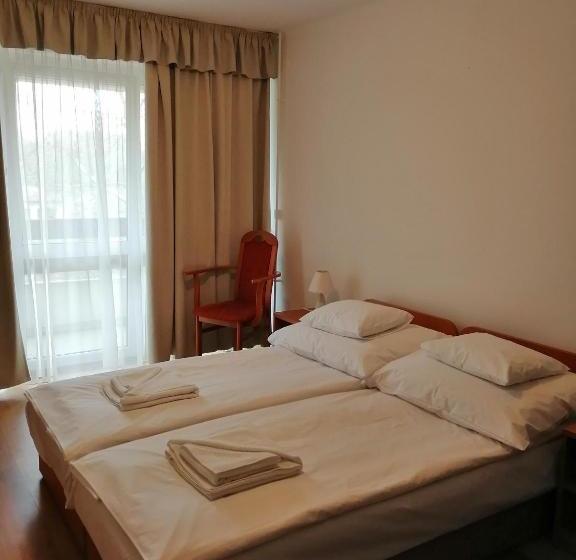 Psz Hotel Beach Földvár