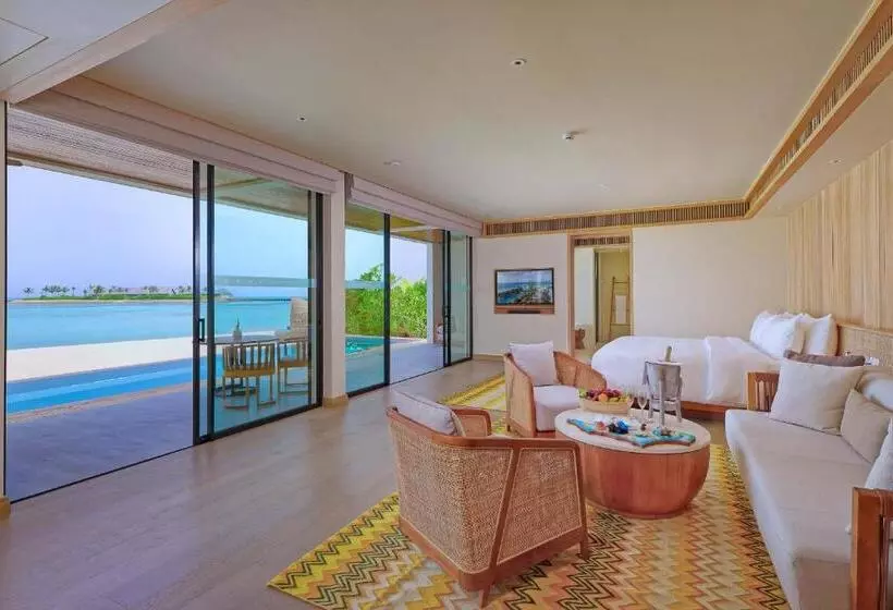 استراحتگاه Kuda Villingili Maldives