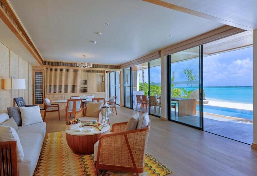 استراحتگاه Kuda Villingili Maldives