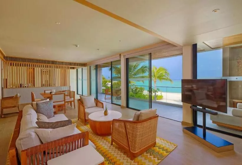 استراحتگاه Kuda Villingili Maldives