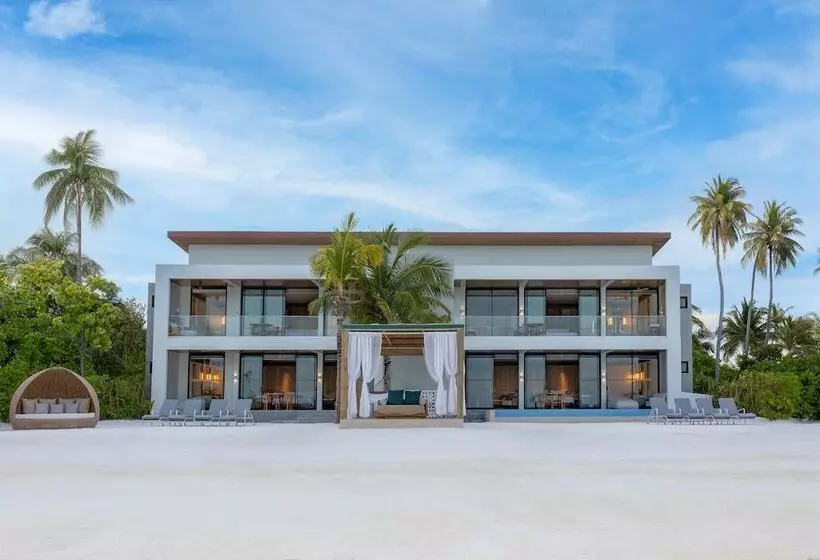 استراحتگاه Kuda Villingili Maldives