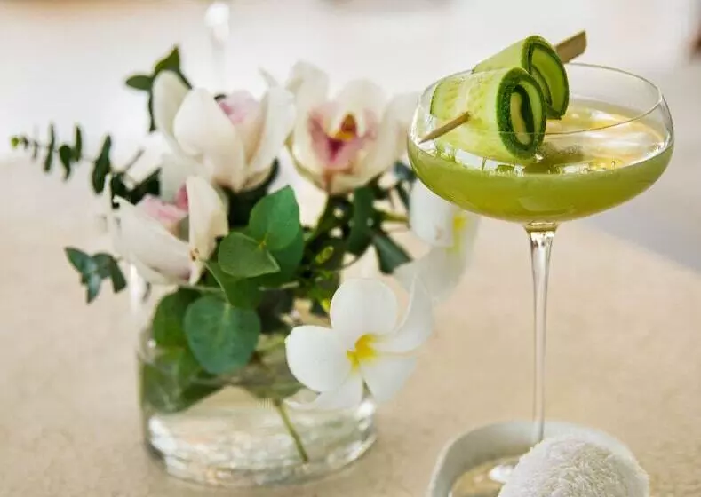 استراحتگاه Kuda Villingili Maldives