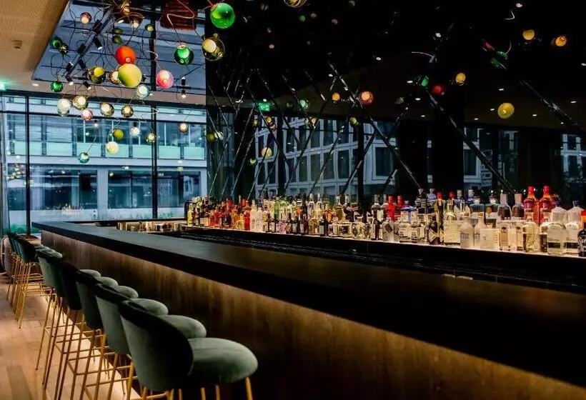 Motel One Stuttgart Hauptbahnhof