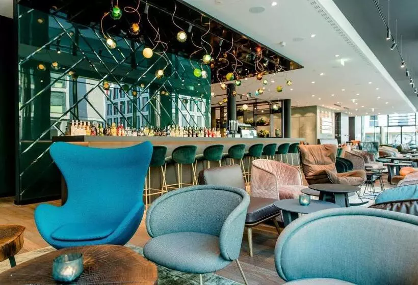 Motel One Stuttgart Hauptbahnhof