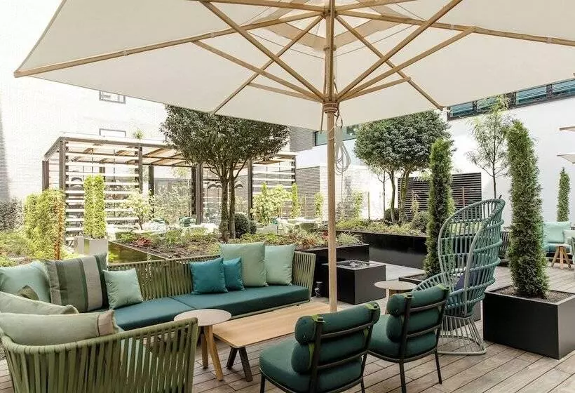 Motel One Stuttgart Hauptbahnhof