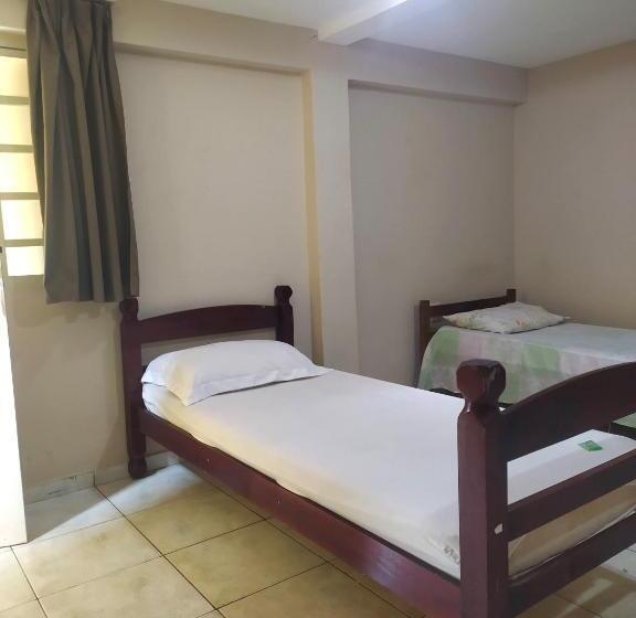 펜션 Pousada Do Ribeirão