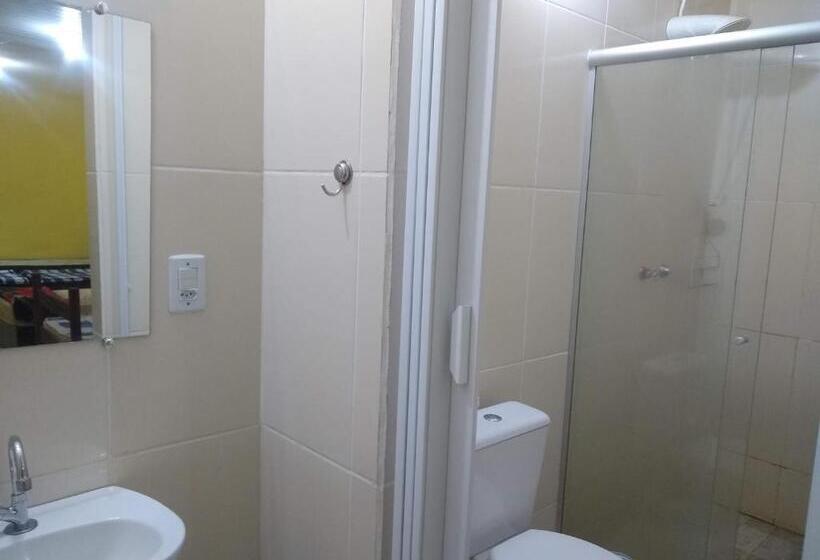 펜션 Pousada Do Ribeirão