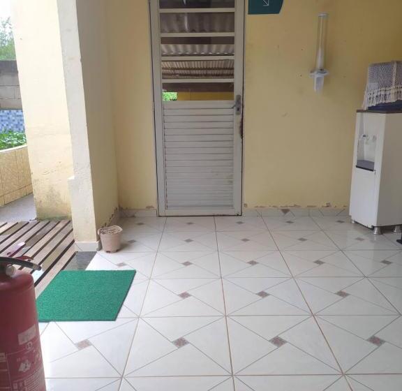 펜션 Pousada Do Ribeirão