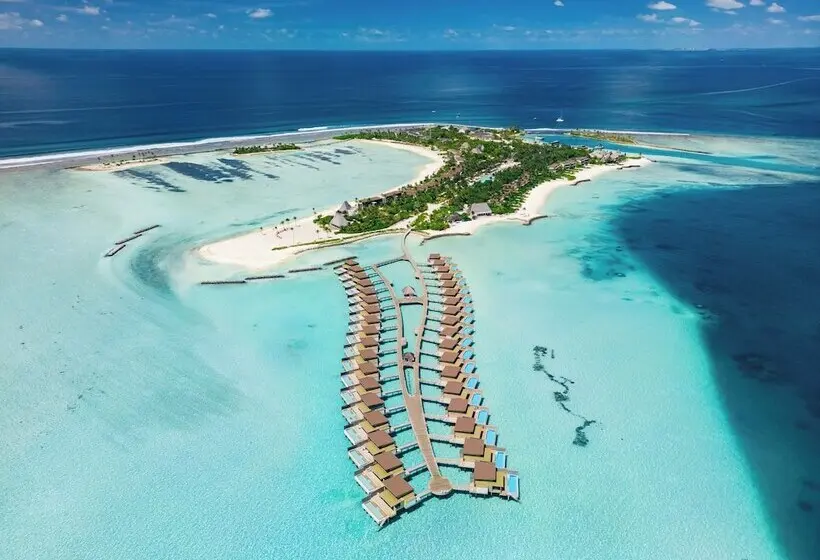 استراحتگاه Kuda Villingili Maldives