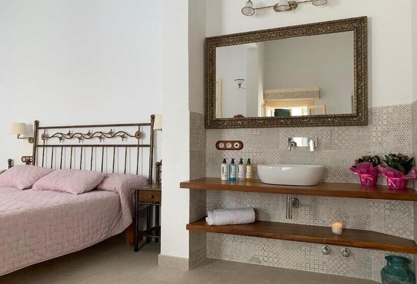 Seranova Luxury Hotel Adults Only