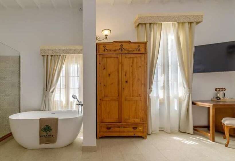 Seranova Luxury Hotel Adults Only