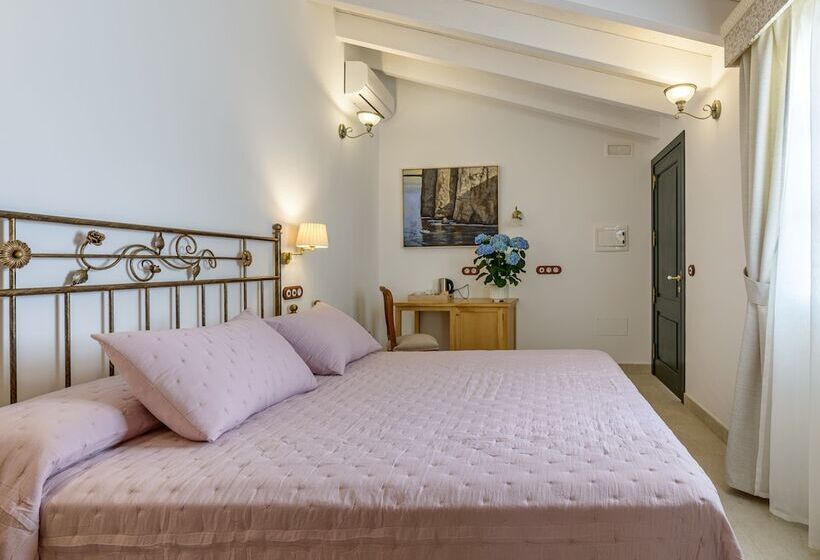 Seranova Luxury Hotel Adults Only