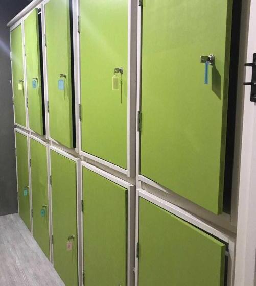 Aparthotel Status59 With Parking