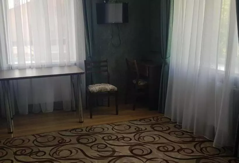 هتل золотой берег