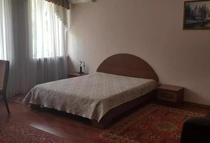 هتل золотой берег