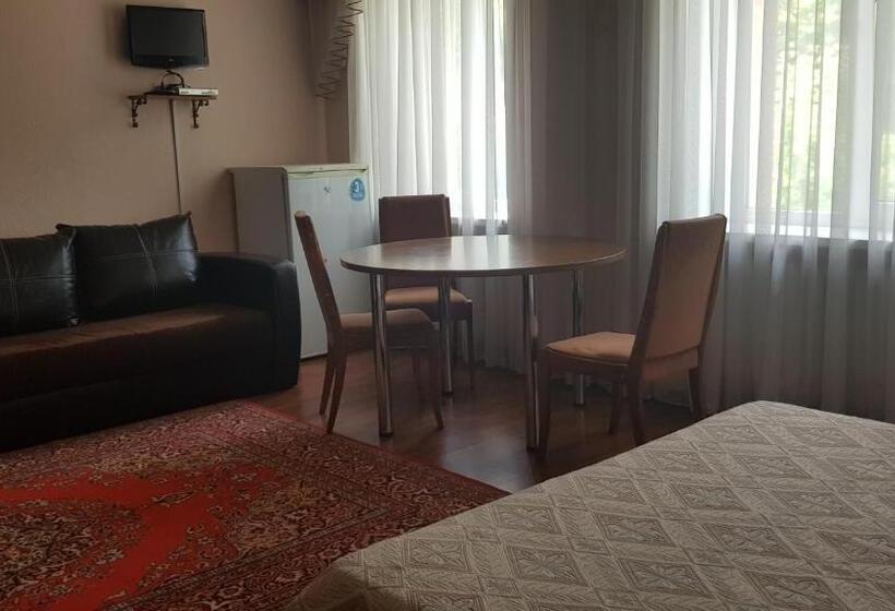 Hotel золотой берег