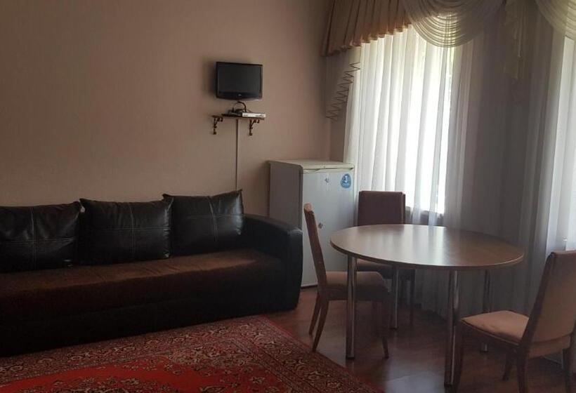 Hotel золотой берег