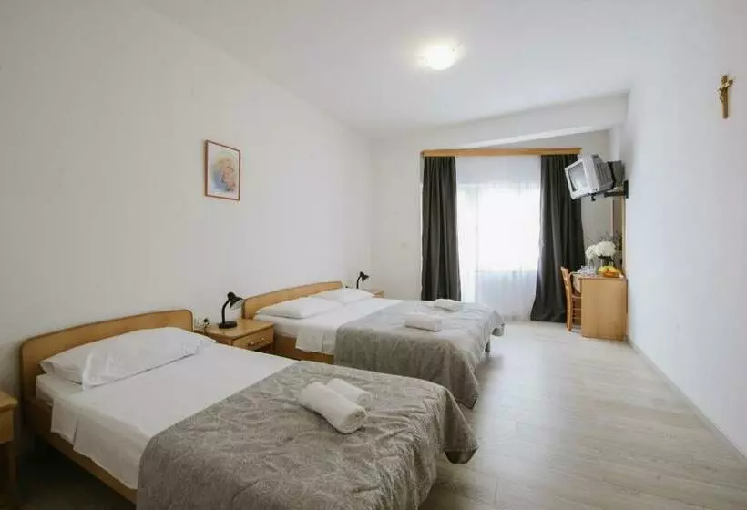 هتل Dubrovnik Međugorje