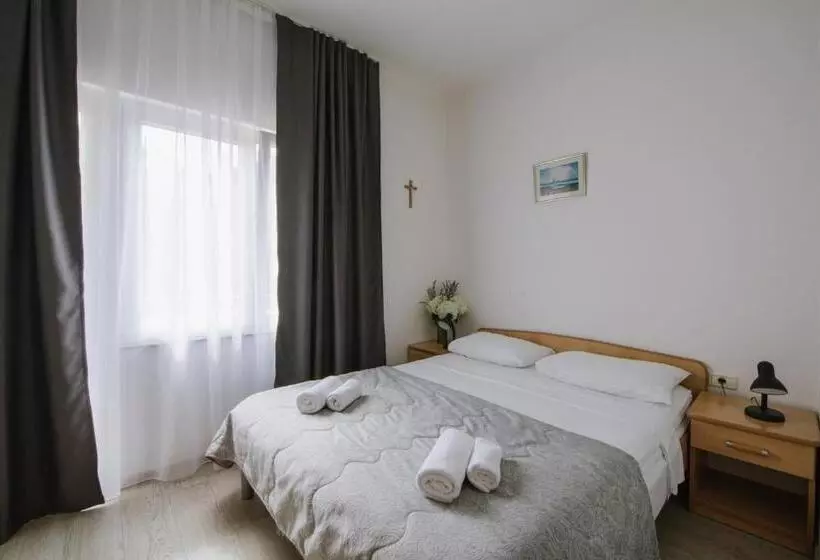هتل Dubrovnik Međugorje