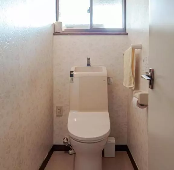 ペンション ゲストハウス メグルヤ 中山道柏原宿