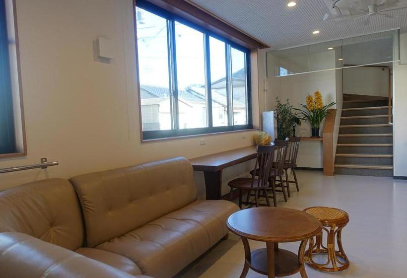 Пансион 大田市ゲストハウス 雪見院 Guesthouse Yukimi Inn