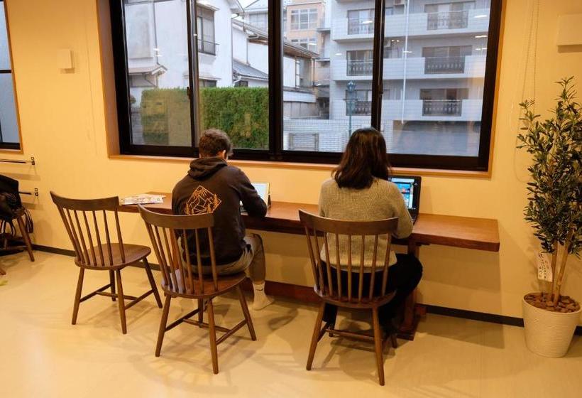 Пансион 大田市ゲストハウス 雪見院 Guesthouse Yukimi Inn