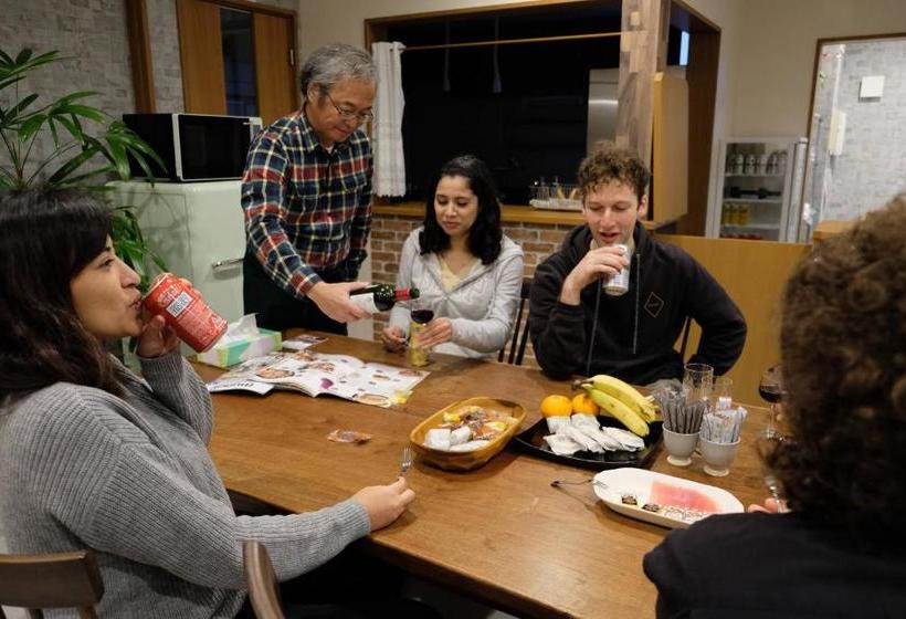 Пансион 大田市ゲストハウス 雪見院 Guesthouse Yukimi Inn
