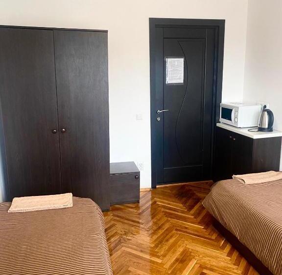 дешеві кімнати біля парку