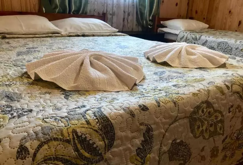 Retkeilymaja боброва хата