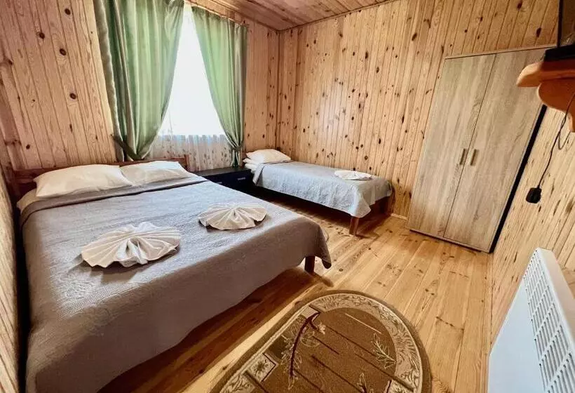 Retkeilymaja боброва хата