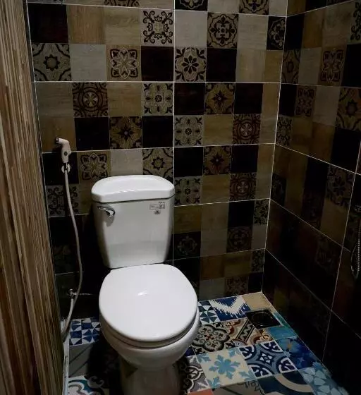 تختخواب و صبحانه Bonnie Homestay Mui Ne