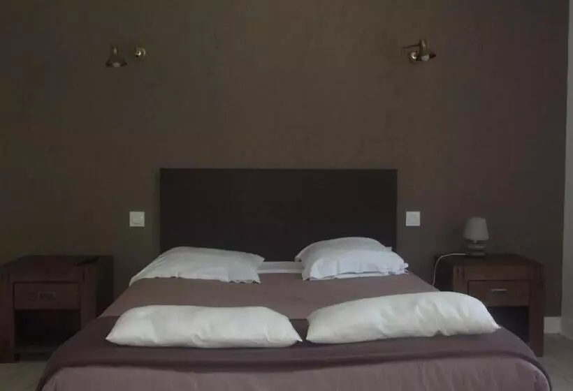 ベッドアンドブレックファースト L Auberge De La Forêt